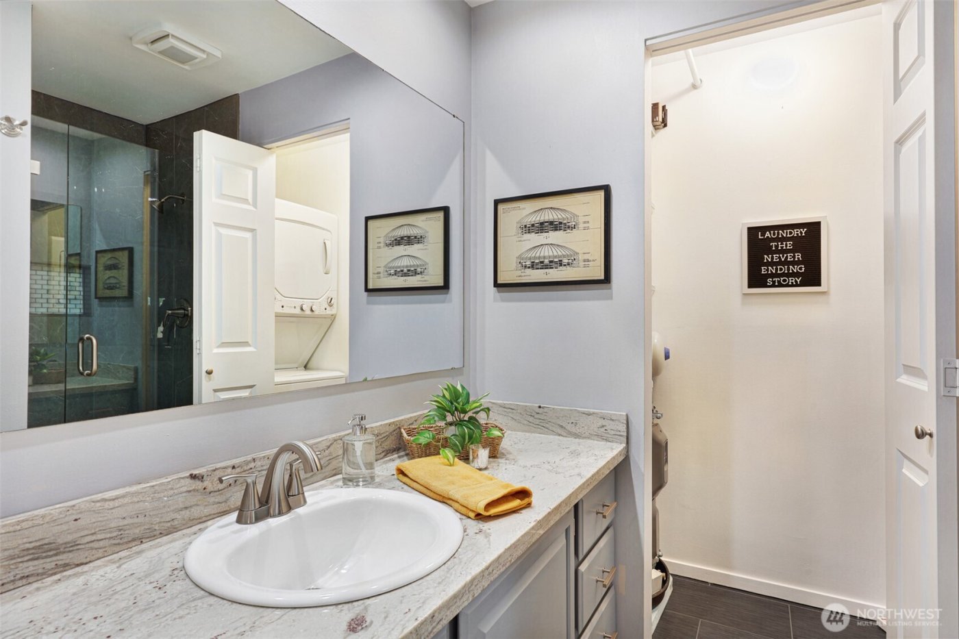 2618 4th Avenue N #504, Seattle, WA 98109