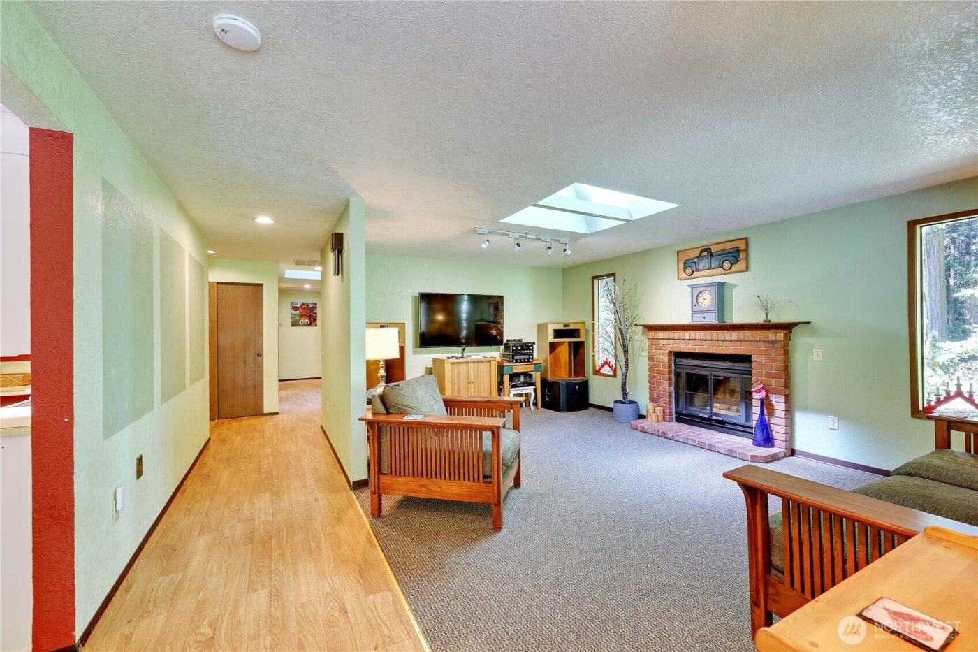 21988 Urdahl Road NW, Poulsbo, WA 98370