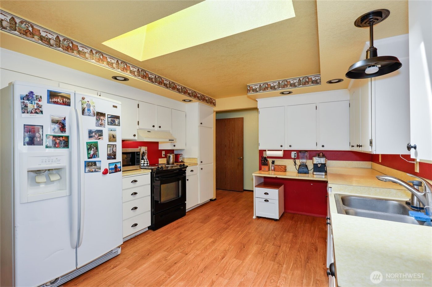 21988 Urdahl Road NW, Poulsbo, WA 98370