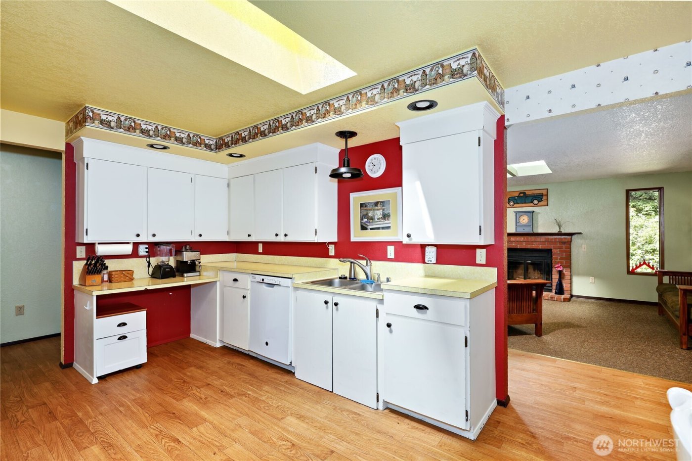 21988 Urdahl Road NW, Poulsbo, WA 98370