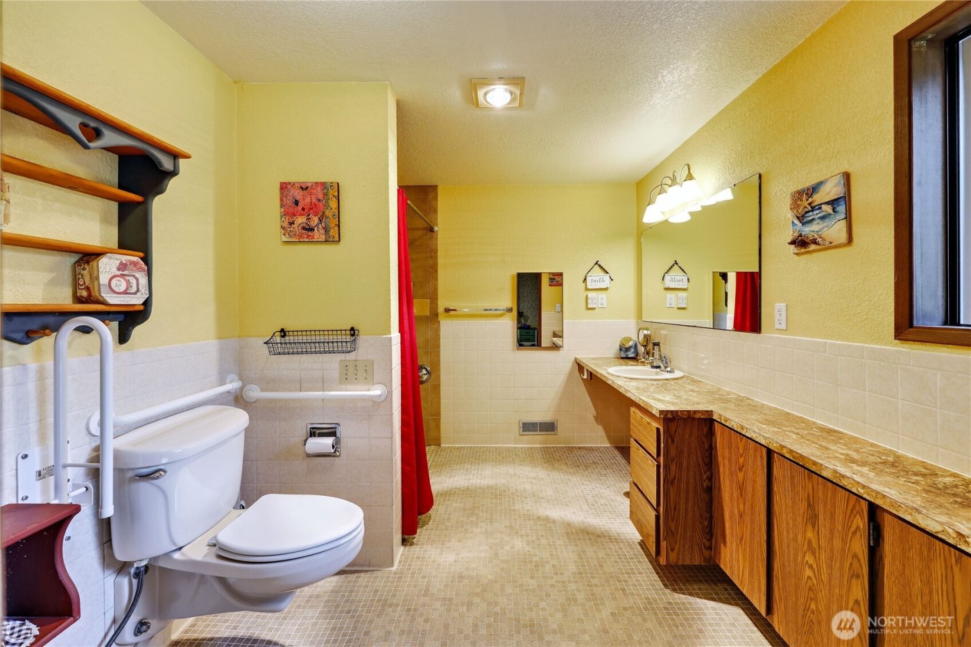 21988 Urdahl Road NW, Poulsbo, WA 98370