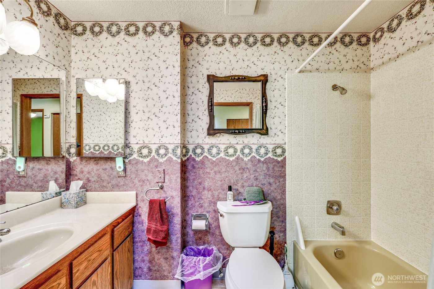 21988 Urdahl Road NW, Poulsbo, WA 98370