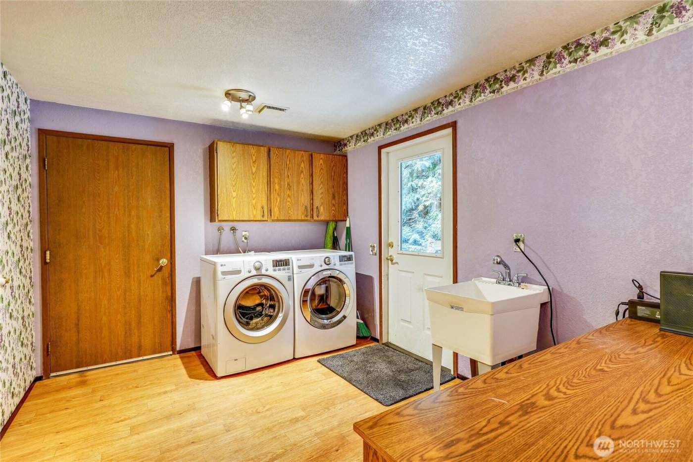 21988 Urdahl Road NW, Poulsbo, WA 98370