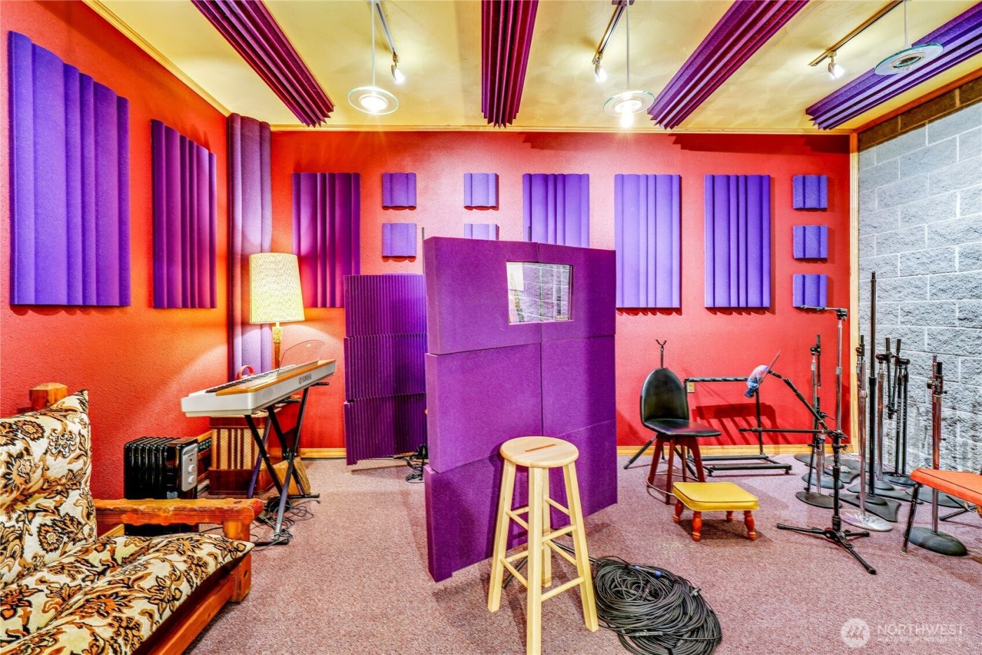 21988 Urdahl Road NW, Poulsbo, WA 98370