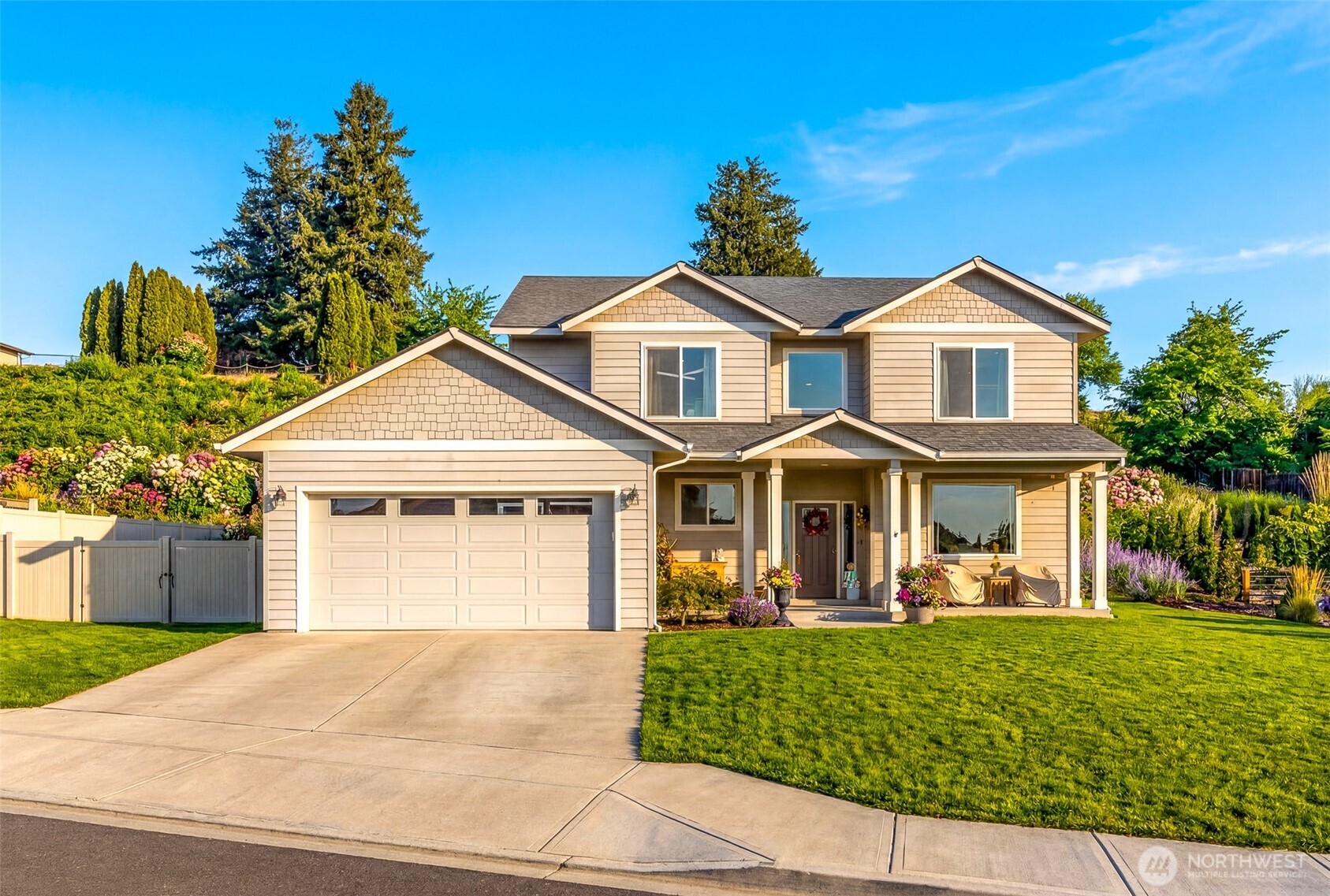 3113 NW Delcon Court , East Wenatchee, WA 98802