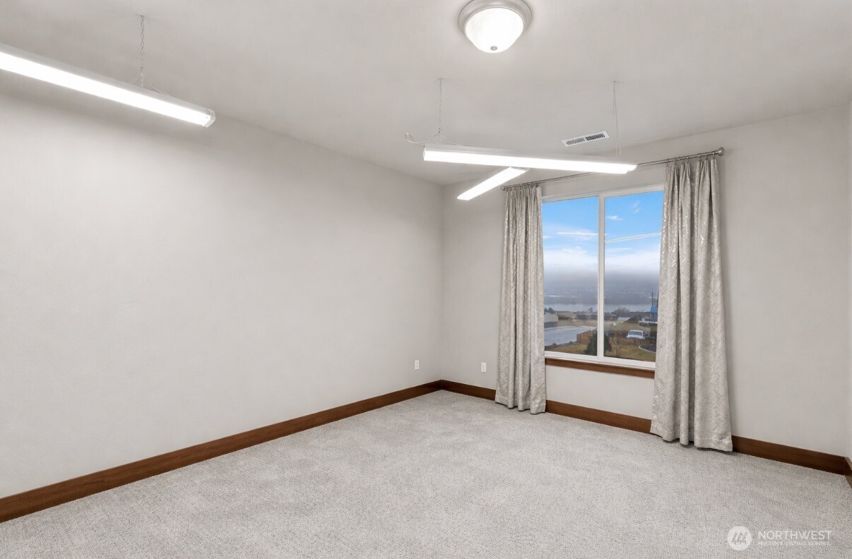 3113 NW Delcon Court , East Wenatchee, WA 98802