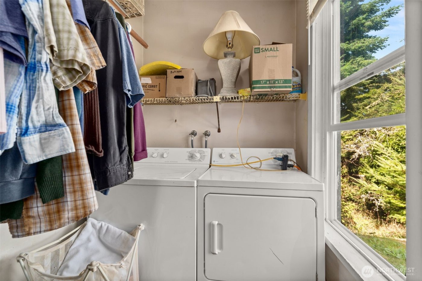 806 California Street , Raymond, WA 98577