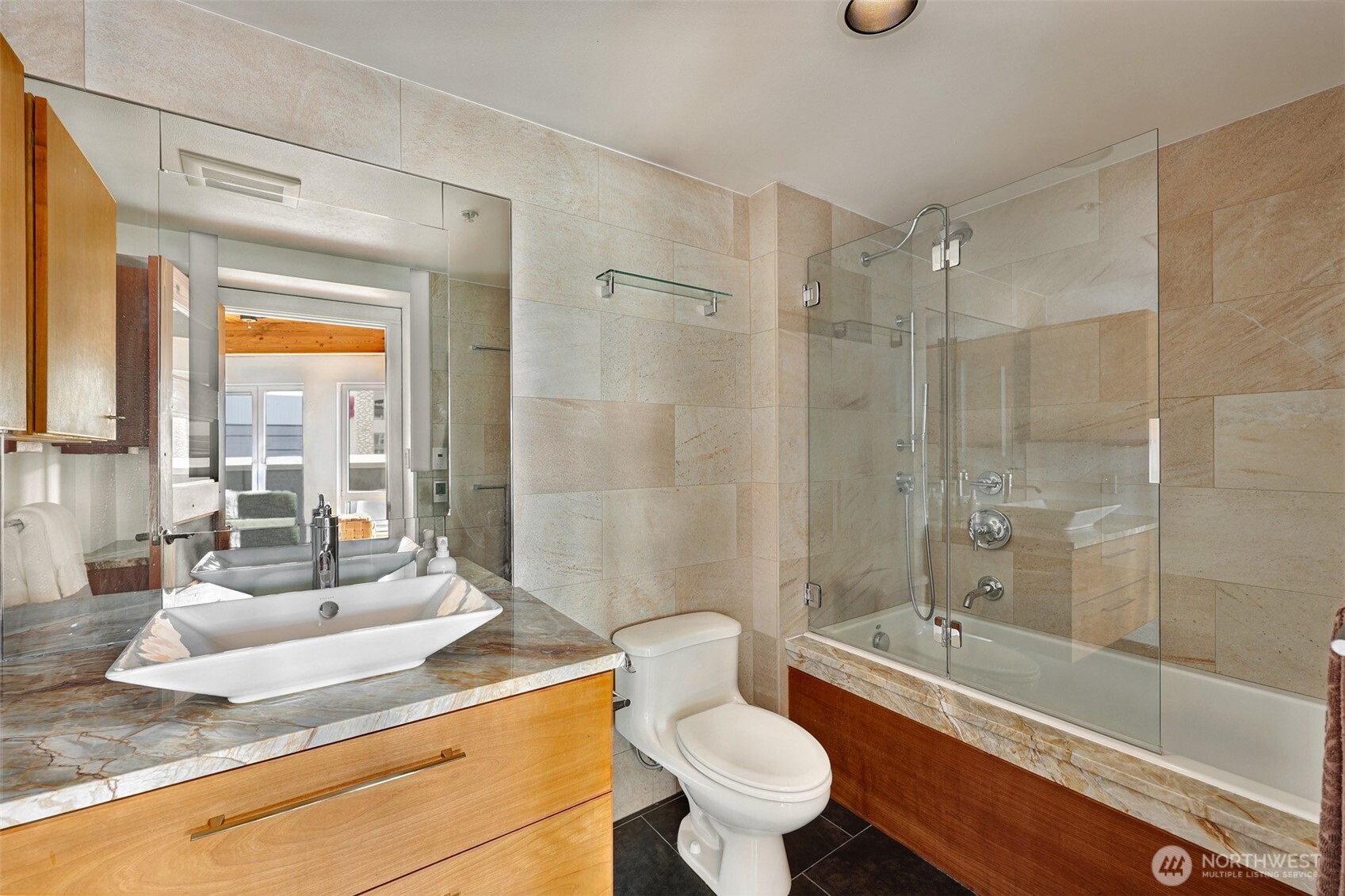 1408 12th Avenue #406, Seattle, WA 98122