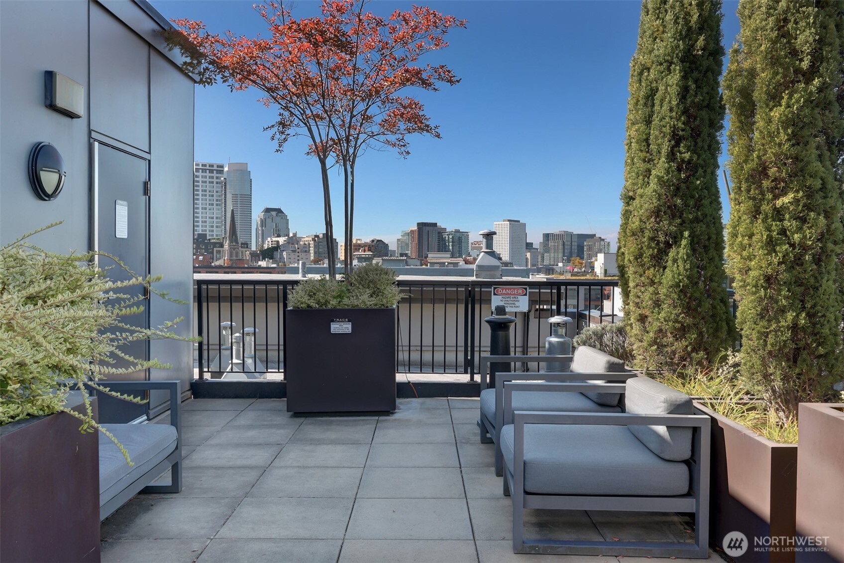 1408 12th Avenue #406, Seattle, WA 98122