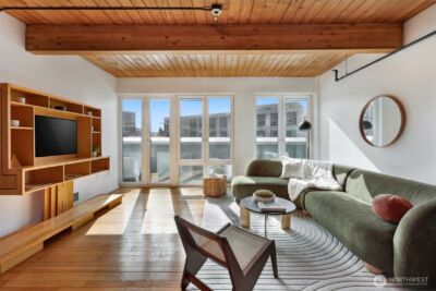 1408 12th Avenue #406, Seattle, WA 98122 - Photo 2