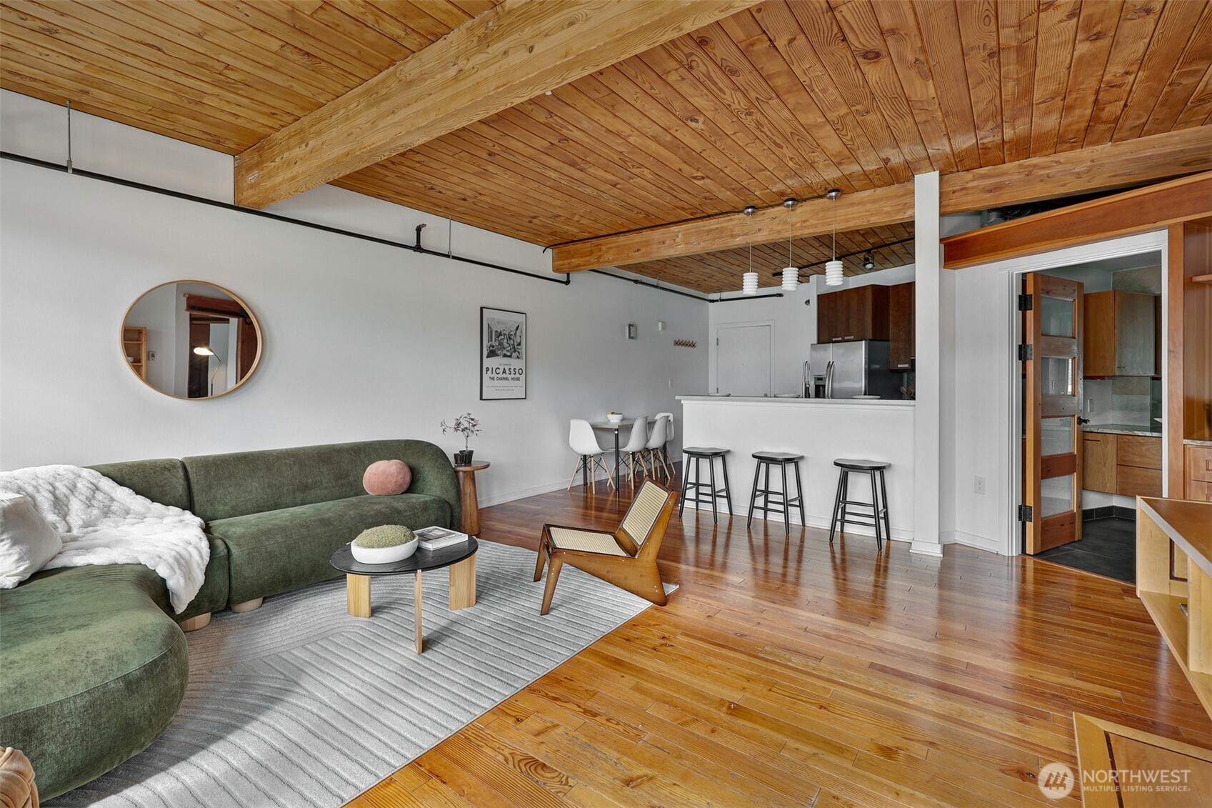 1408 12th Avenue #406, Seattle, WA 98122