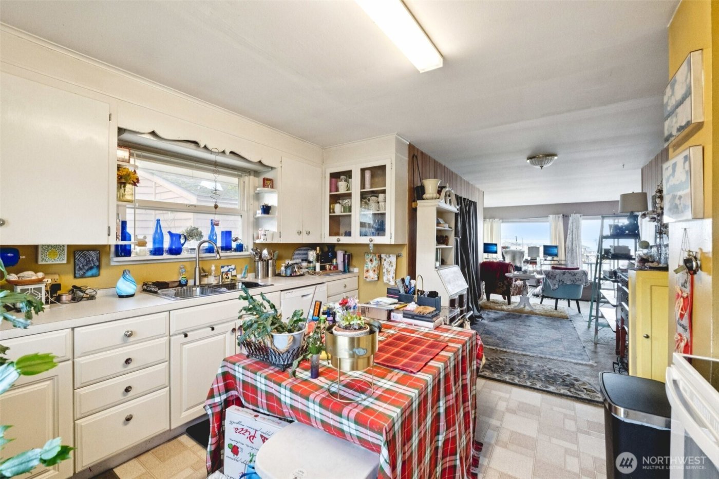 2108 Grand Avenue , Everett, WA 98201