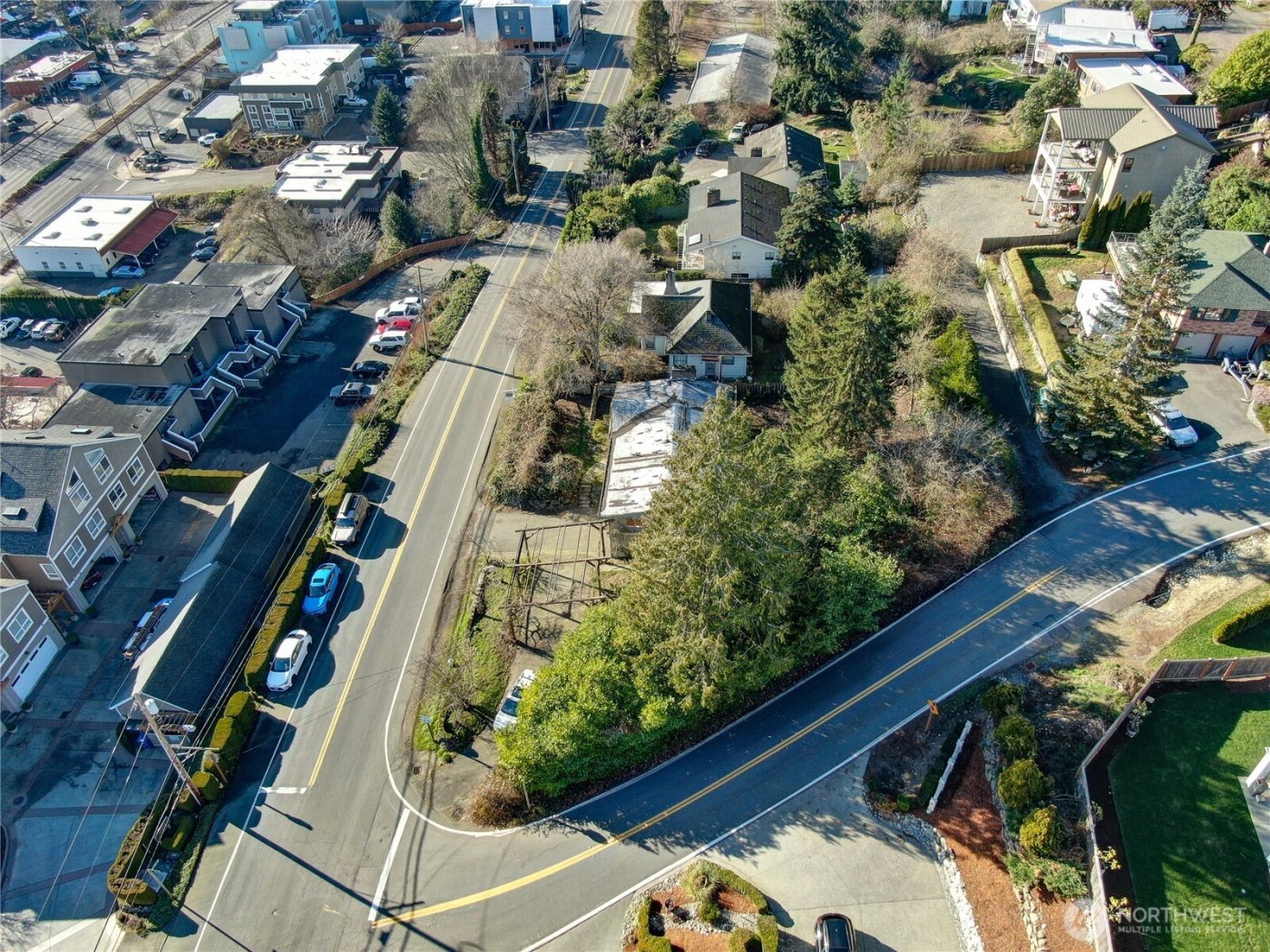 6330 NE 181st Street , Kenmore, WA 98028