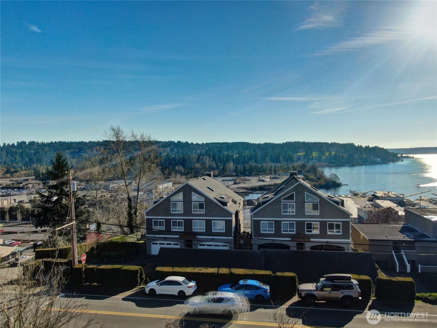 6330 NE 181st Street , Kenmore, WA 98028