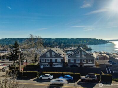 6330 NE 181st Street , Kenmore, WA 98028 - Photo 8