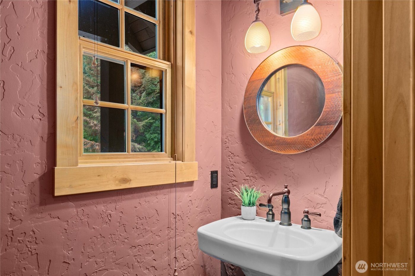 80 Queens Loop , Cle Elum, WA 98922