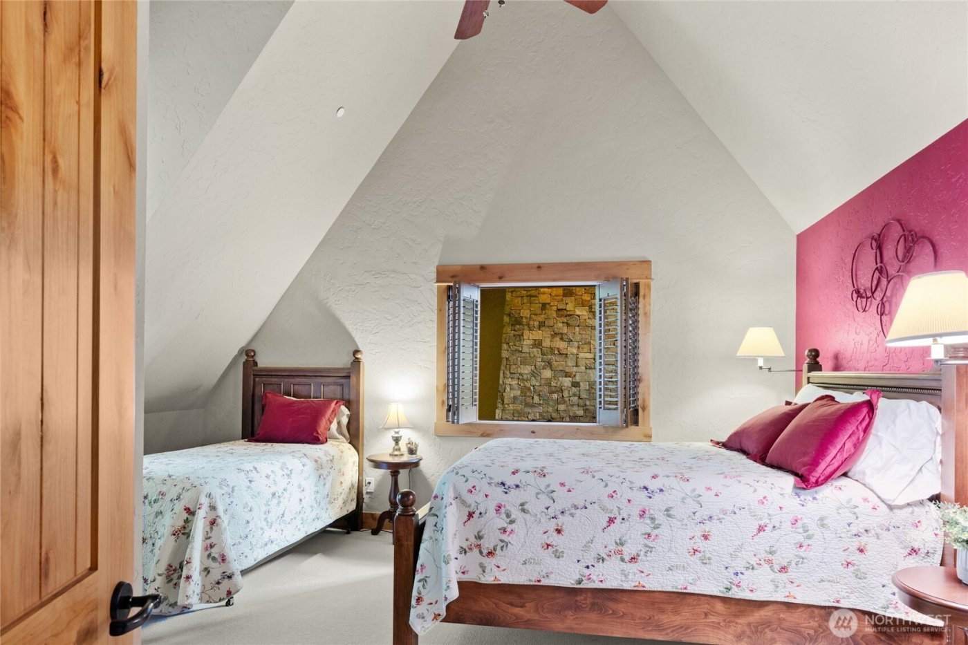 80 Queens Loop , Cle Elum, WA 98922