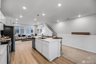 32367 Anchor Avenue SE, Black Diamond, WA 98010 - Photo 7