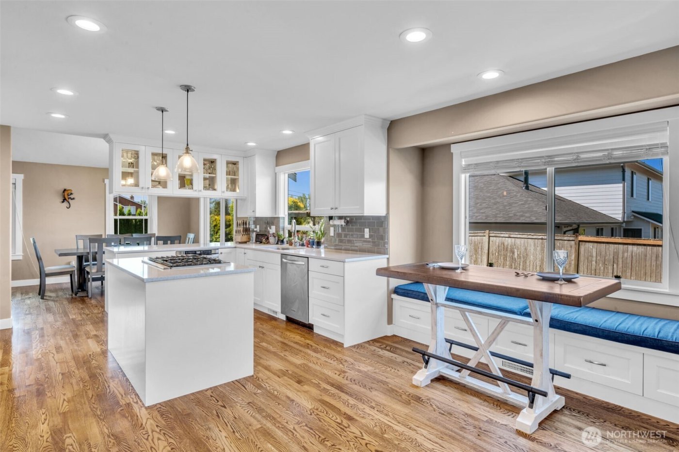 9124 44th Avenue W, Mukilteo, WA 98275