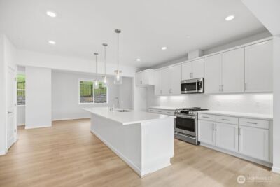 13210 NE 127th Way #B, Kirkland, WA 98034 - Photo 14