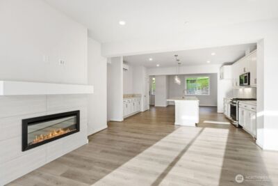 13210 NE 127th Way #B, Kirkland, WA 98034 - Photo 4