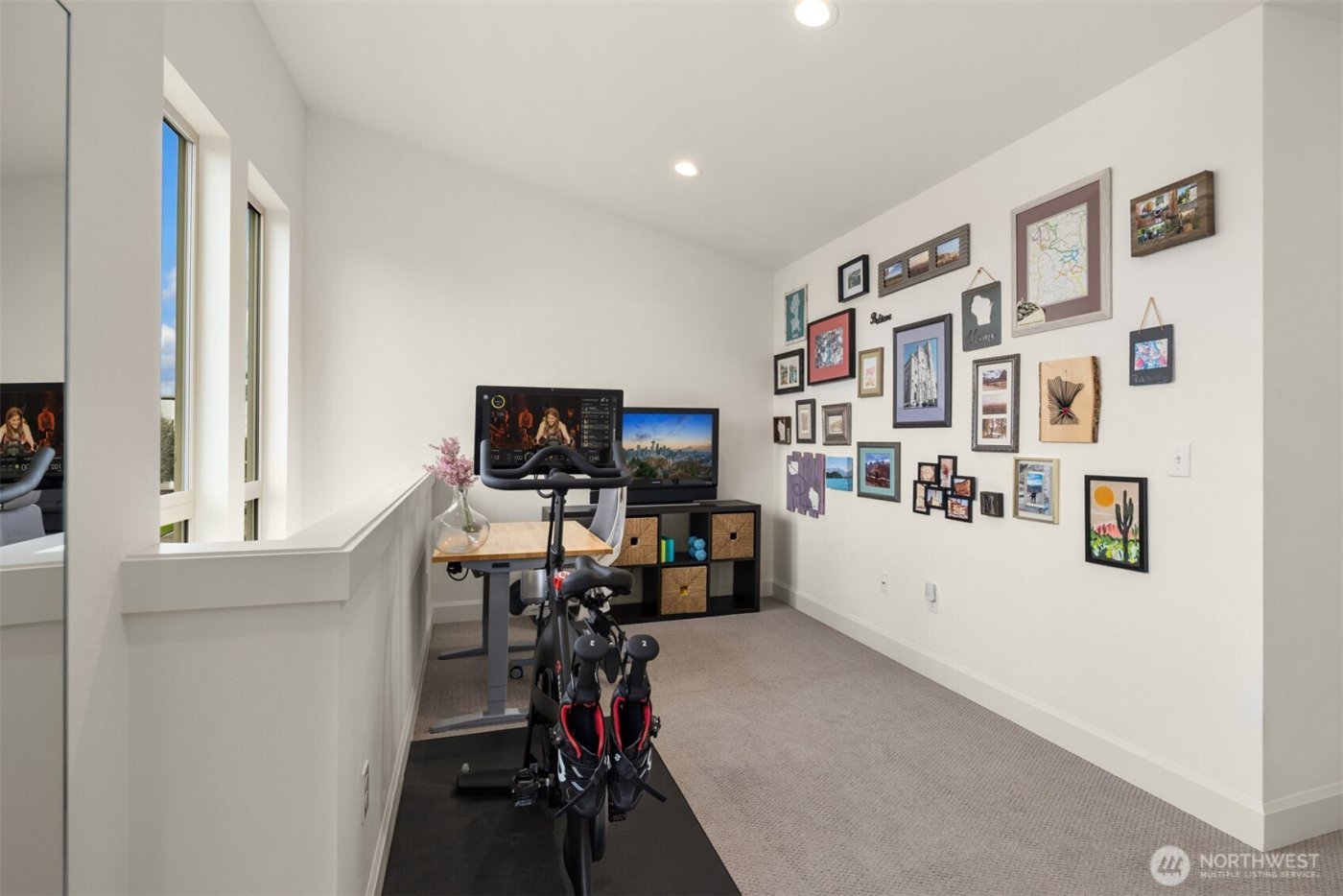 2605 NW 64th Street , Seattle, WA 98107