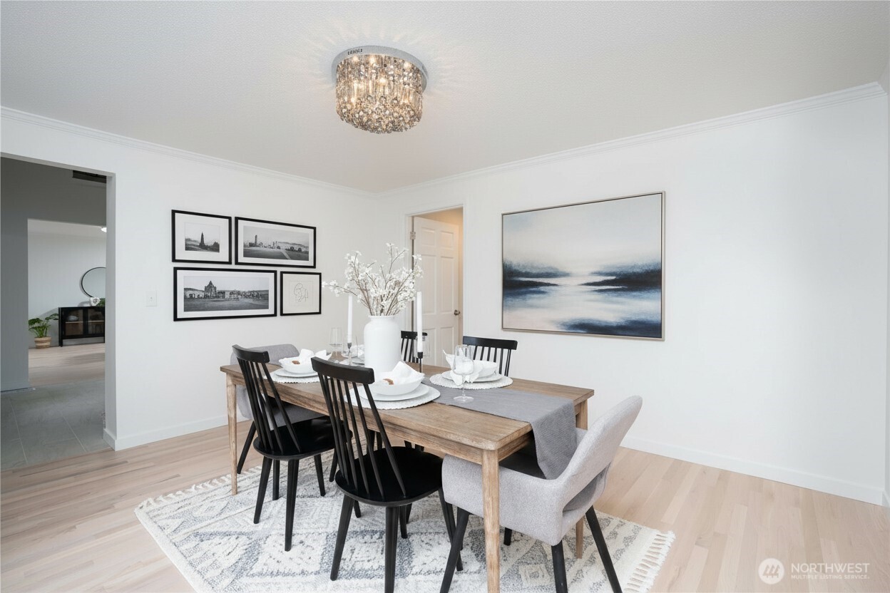 32520 30th Avenue SW, Federal Way, WA 98023