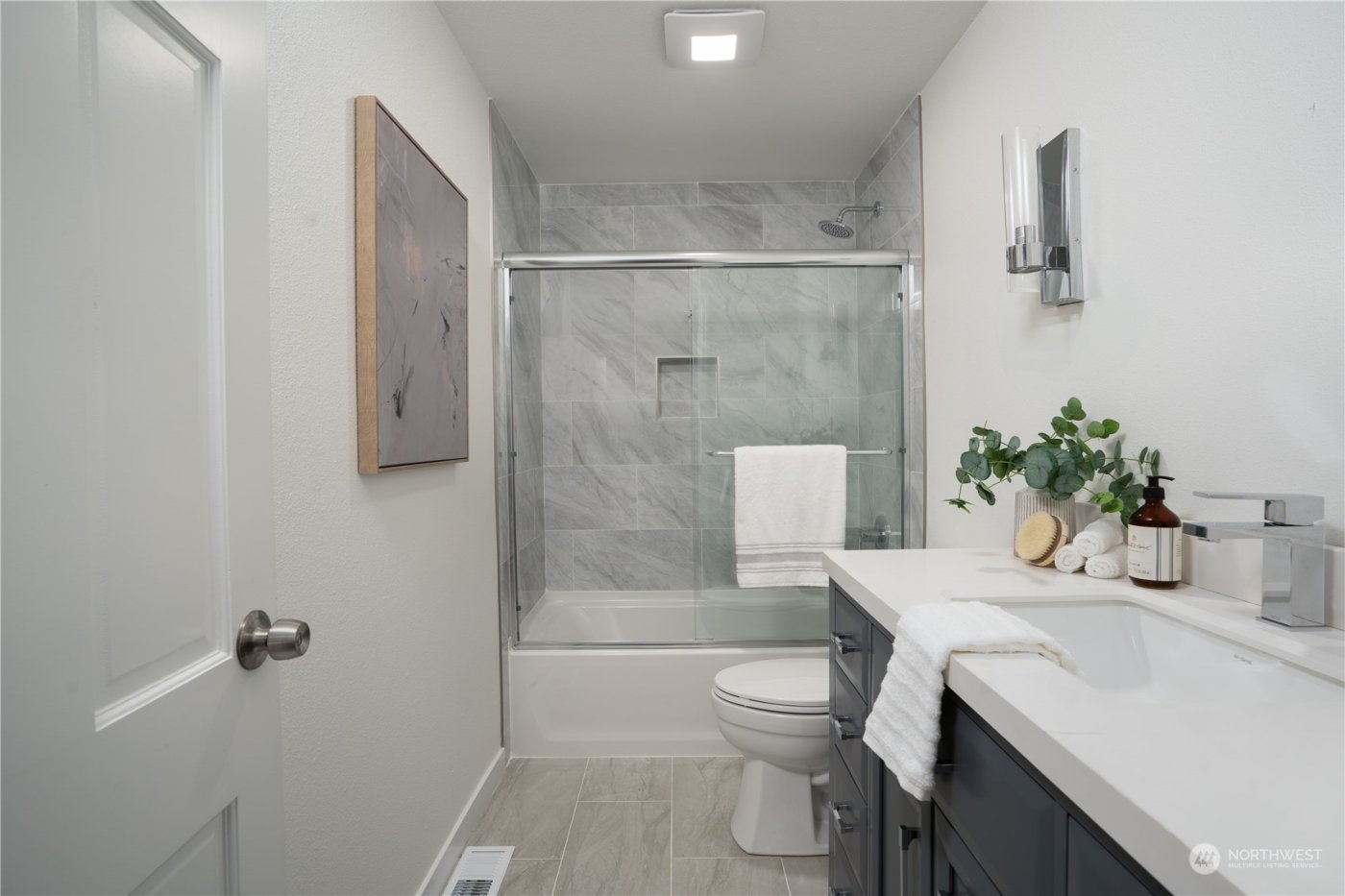 32520 30th Avenue SW, Federal Way, WA 98023