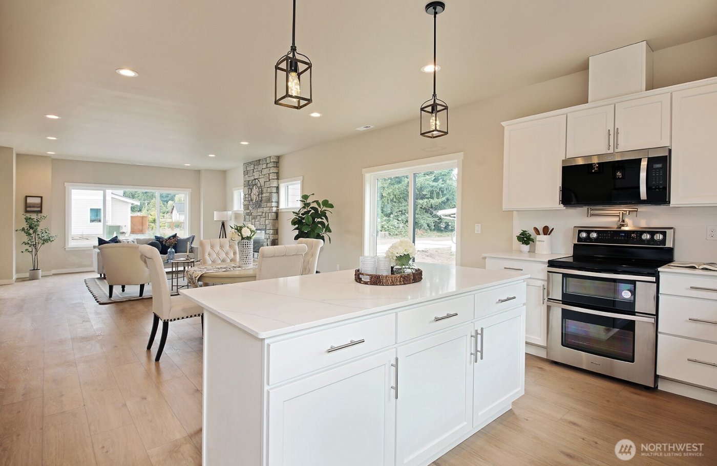 683 3rd Street #1(A), Langley, WA 98260