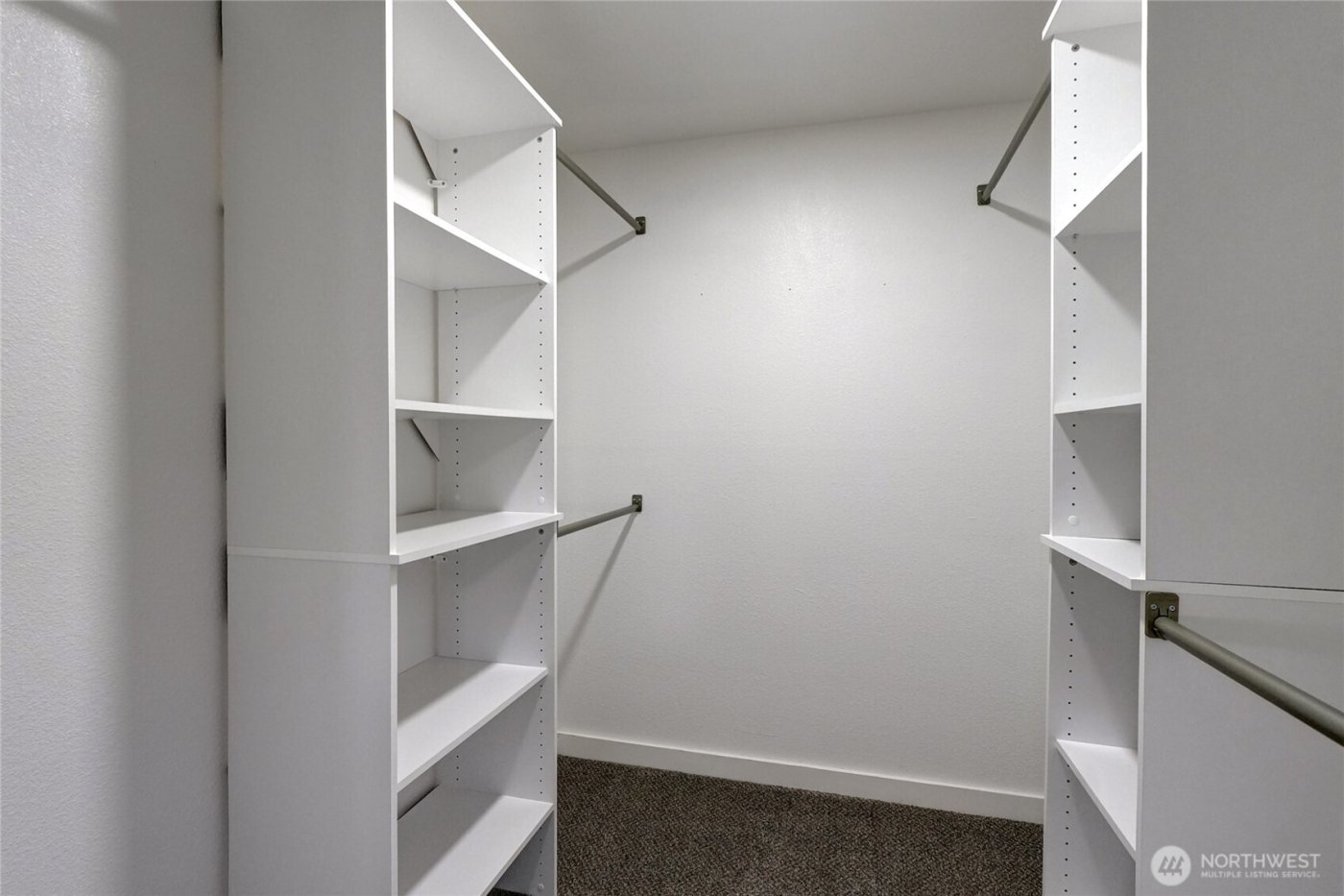 4106 4th Street Pl SW, Puyallup, WA 98373