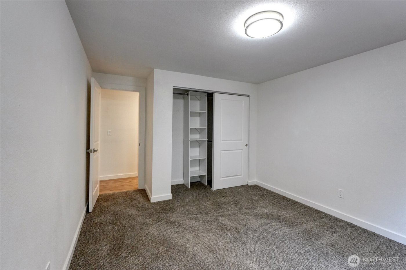 4106 4th Street Pl SW, Puyallup, WA 98373