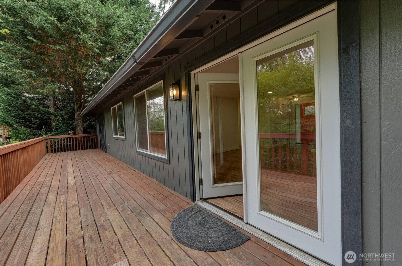 4106 4th Street Pl SW, Puyallup, WA 98373