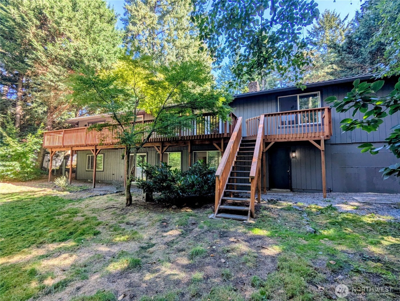 4106 4th Street Pl SW, Puyallup, WA 98373