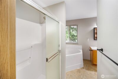 11921 126th Street Ct E, Puyallup, WA 98374 - Photo 28