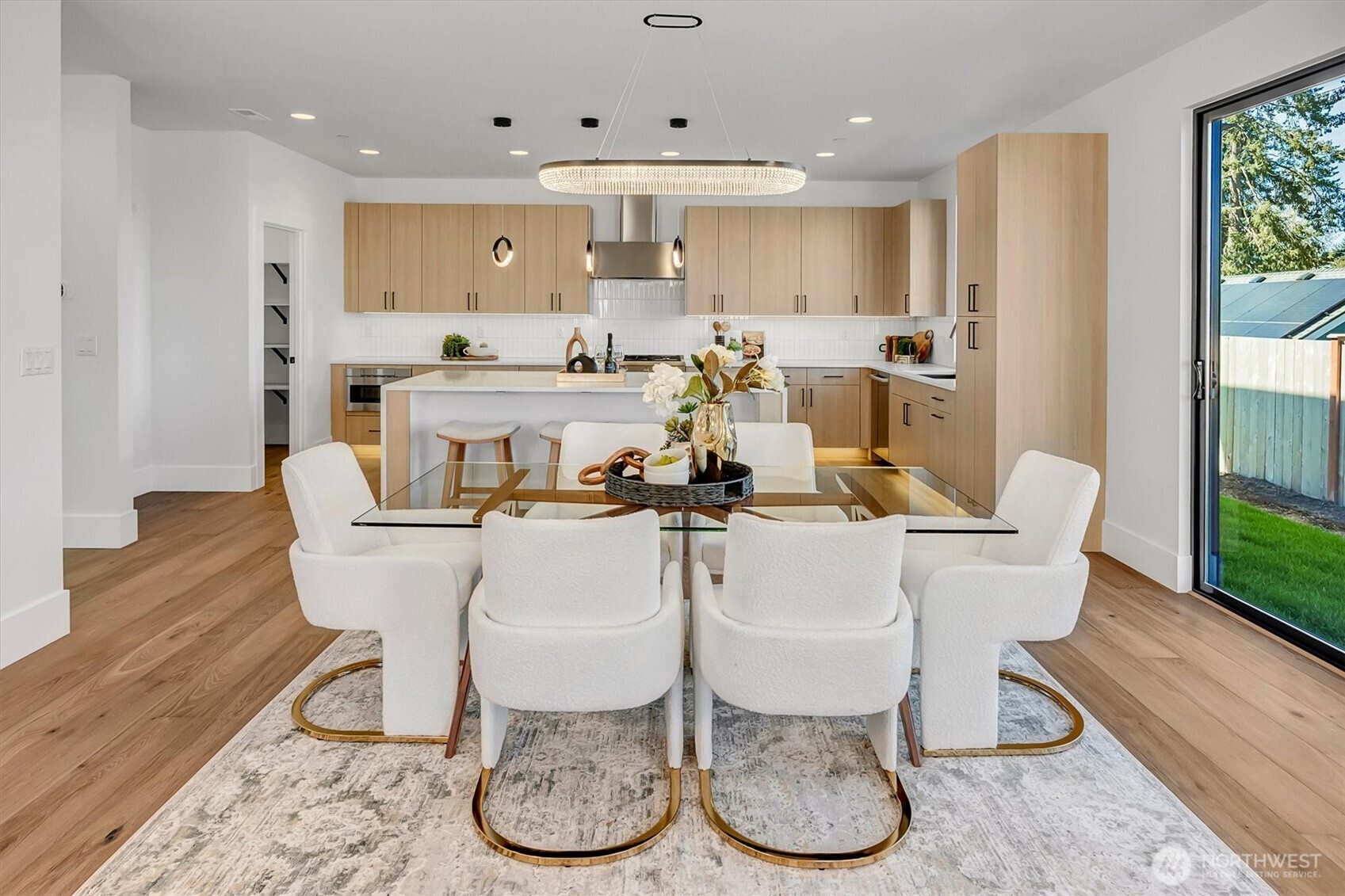 16215 Simonds Road NE, Kenmore, WA 98028