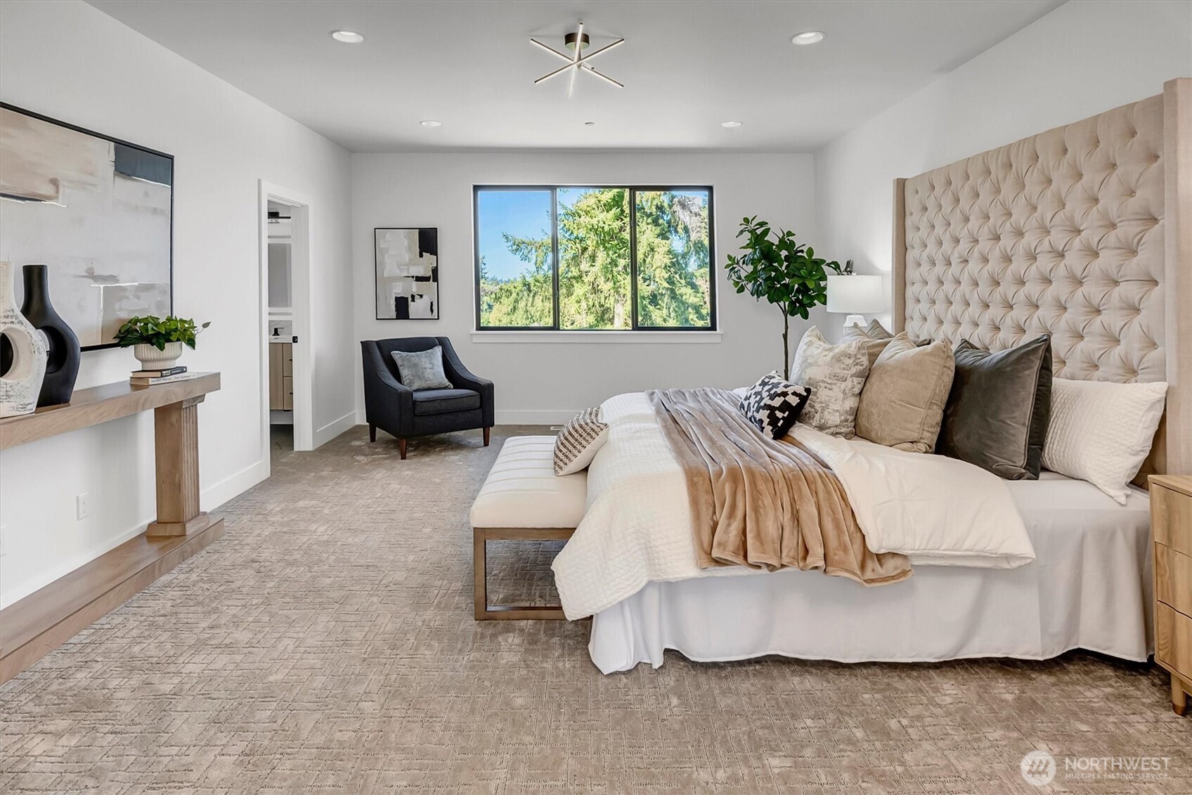 16215 Simonds Road NE, Kenmore, WA 98028