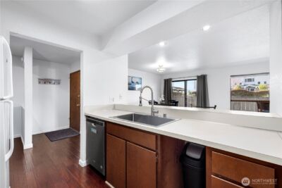 22508 6th Avenue S #1, Des Moines, WA 98198-6812 - Photo 3