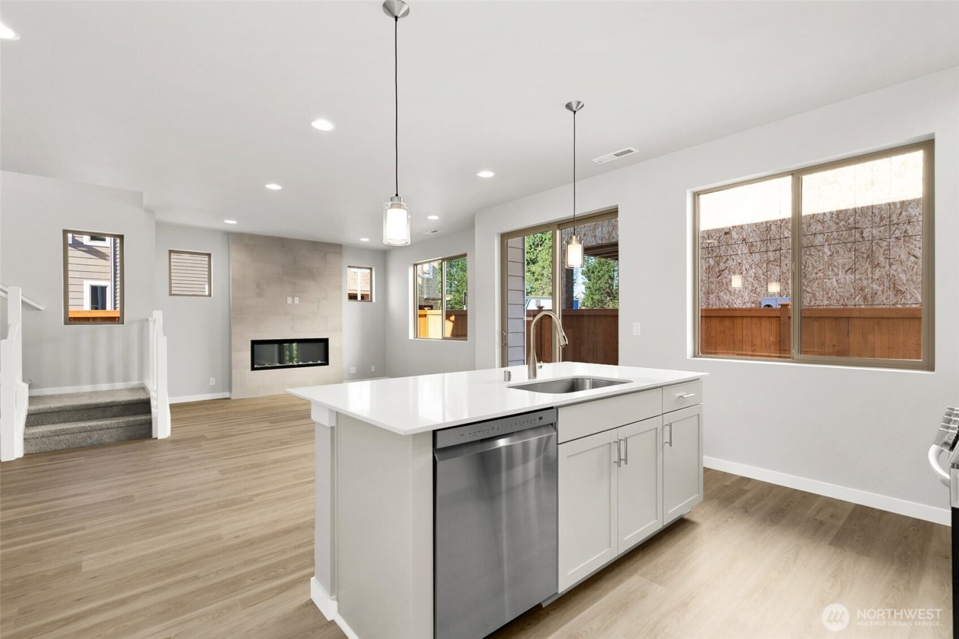 12510 SE 256th Place #7, Kent, WA 98030