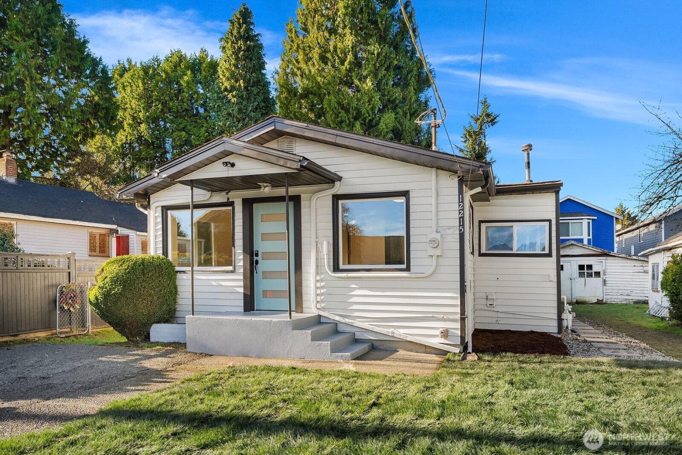 12215 44th Avenue S, Tukwila, WA 98178