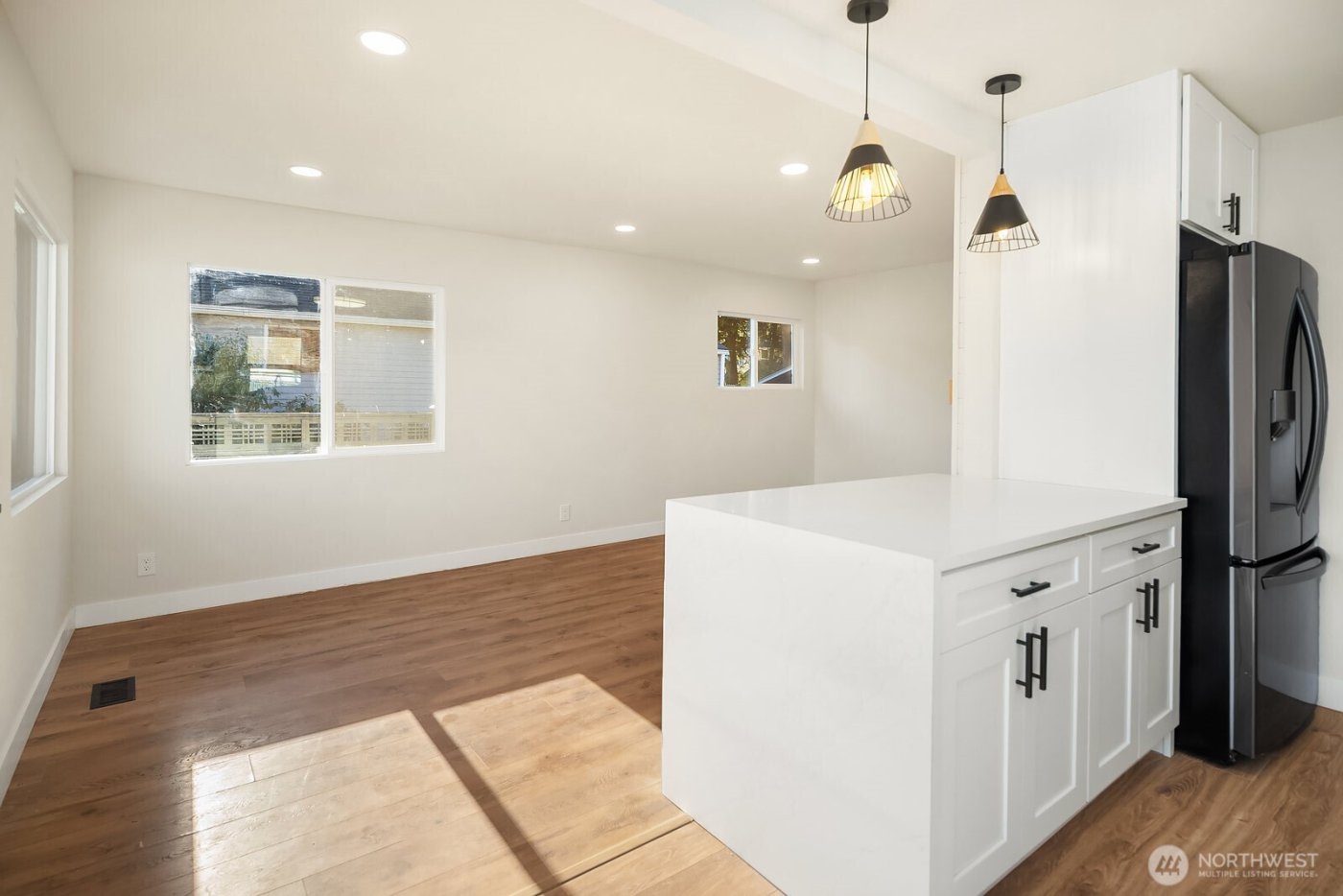 12215 44th Avenue S, Tukwila, WA 98178