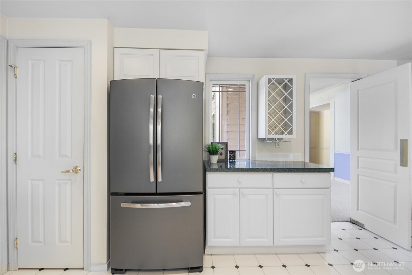 9903 Marine Drive , Marysville, WA 98271