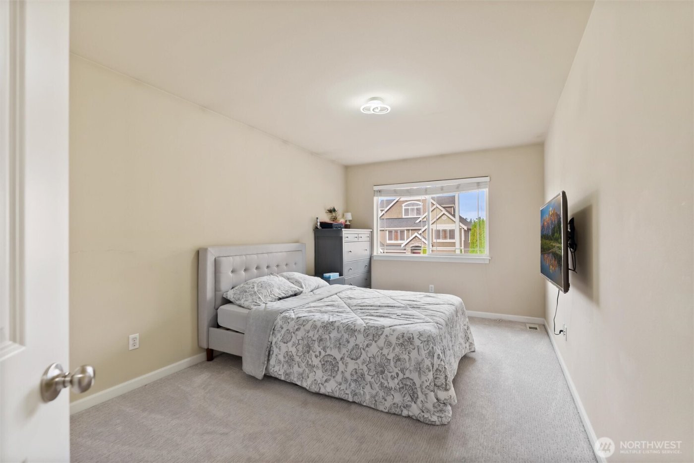 4426 216th Place SE, Bothell, WA 98021