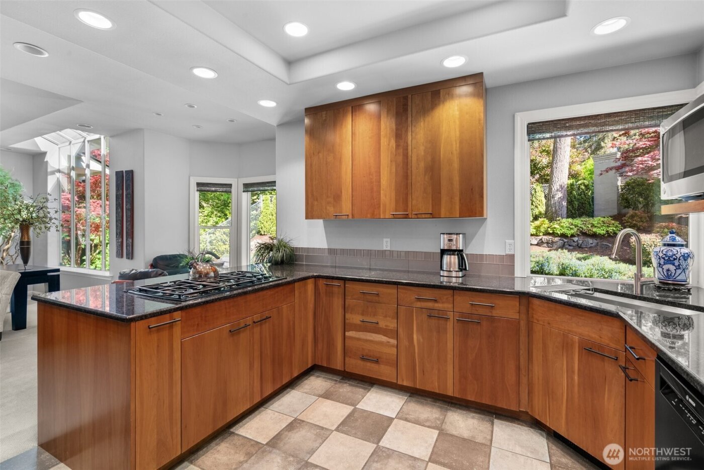 11202 Greystone Drive SW, Lakewood, WA 98499