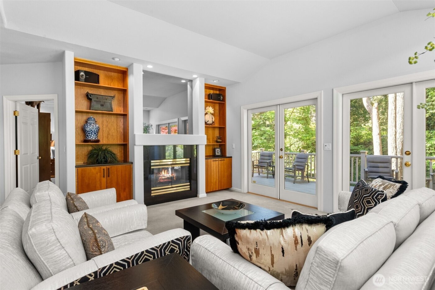 11202 Greystone Drive SW, Lakewood, WA 98499