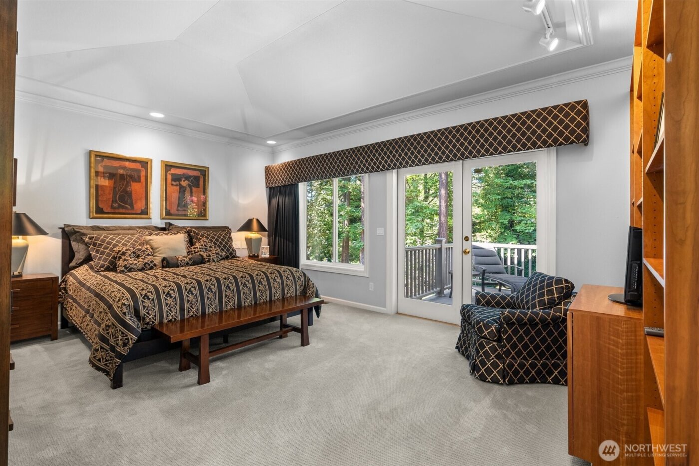 11202 Greystone Drive SW, Lakewood, WA 98499