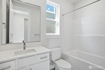 755 Weaver Drive E, Enumclaw, WA 98022 - Photo 18