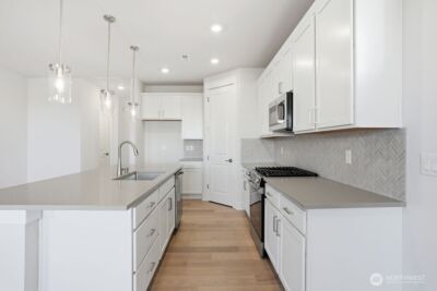 755 Weaver Drive E, Enumclaw, WA 98022 - Photo 7