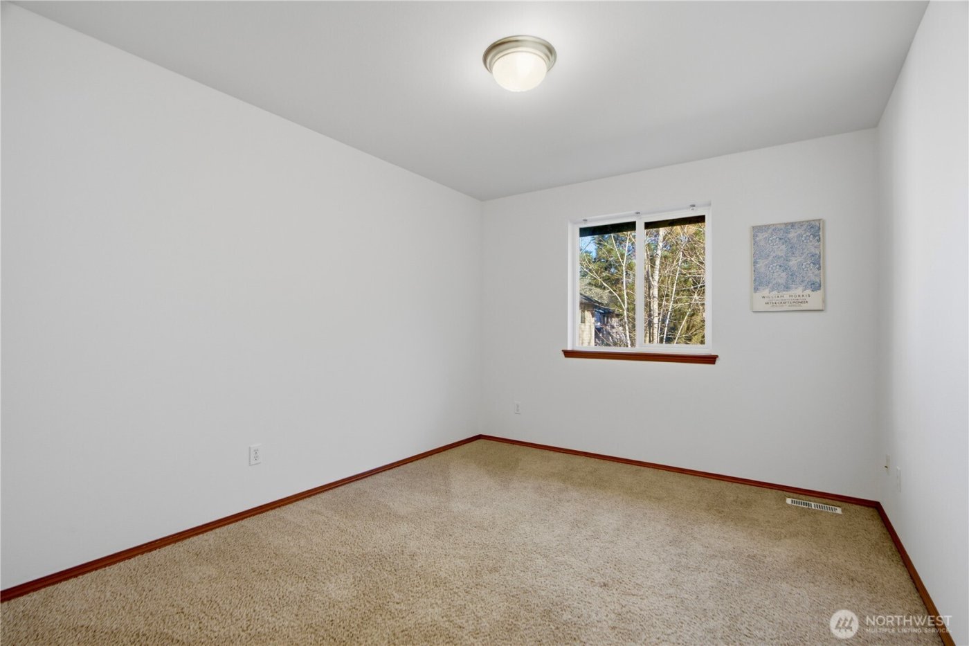 3210 NE 195th Street , Lake Forest Park, WA 98155