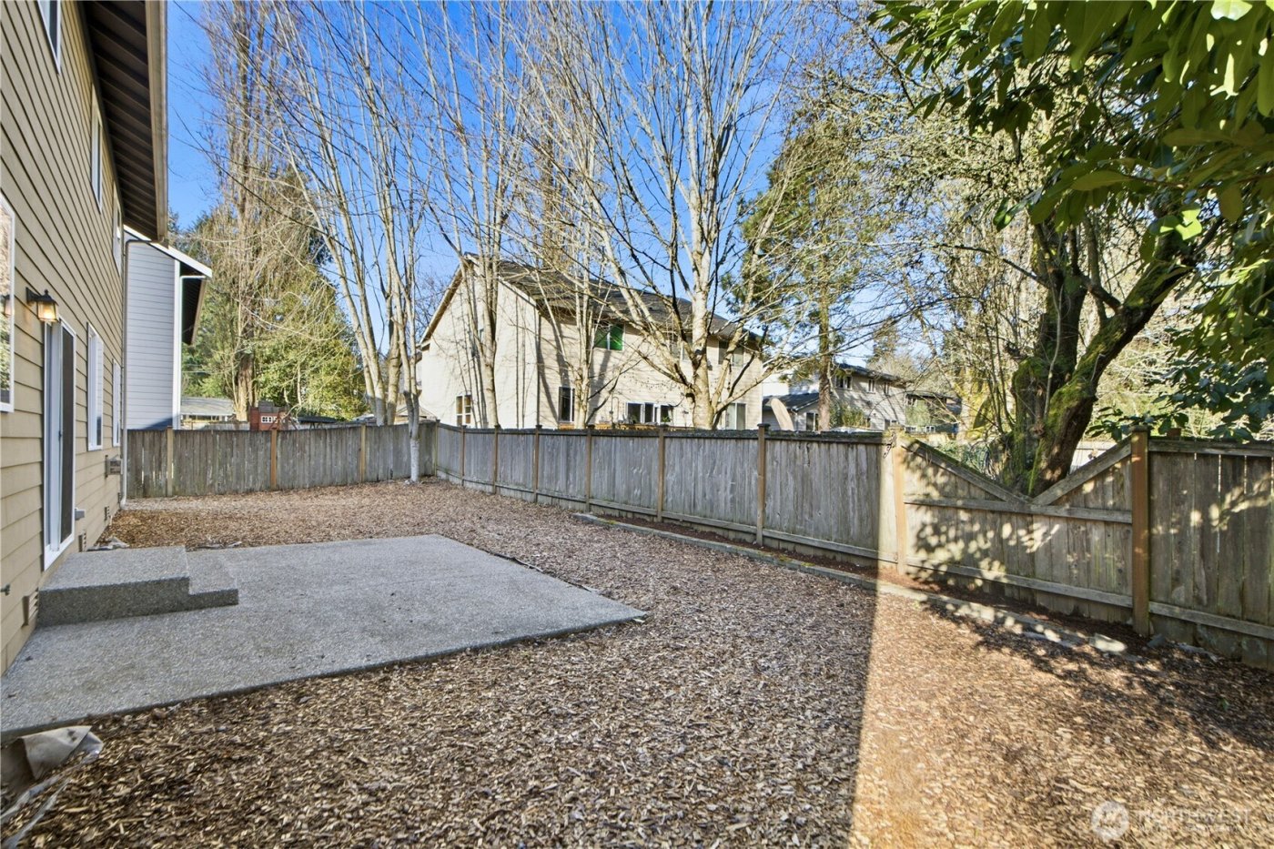 3210 NE 195th Street , Lake Forest Park, WA 98155