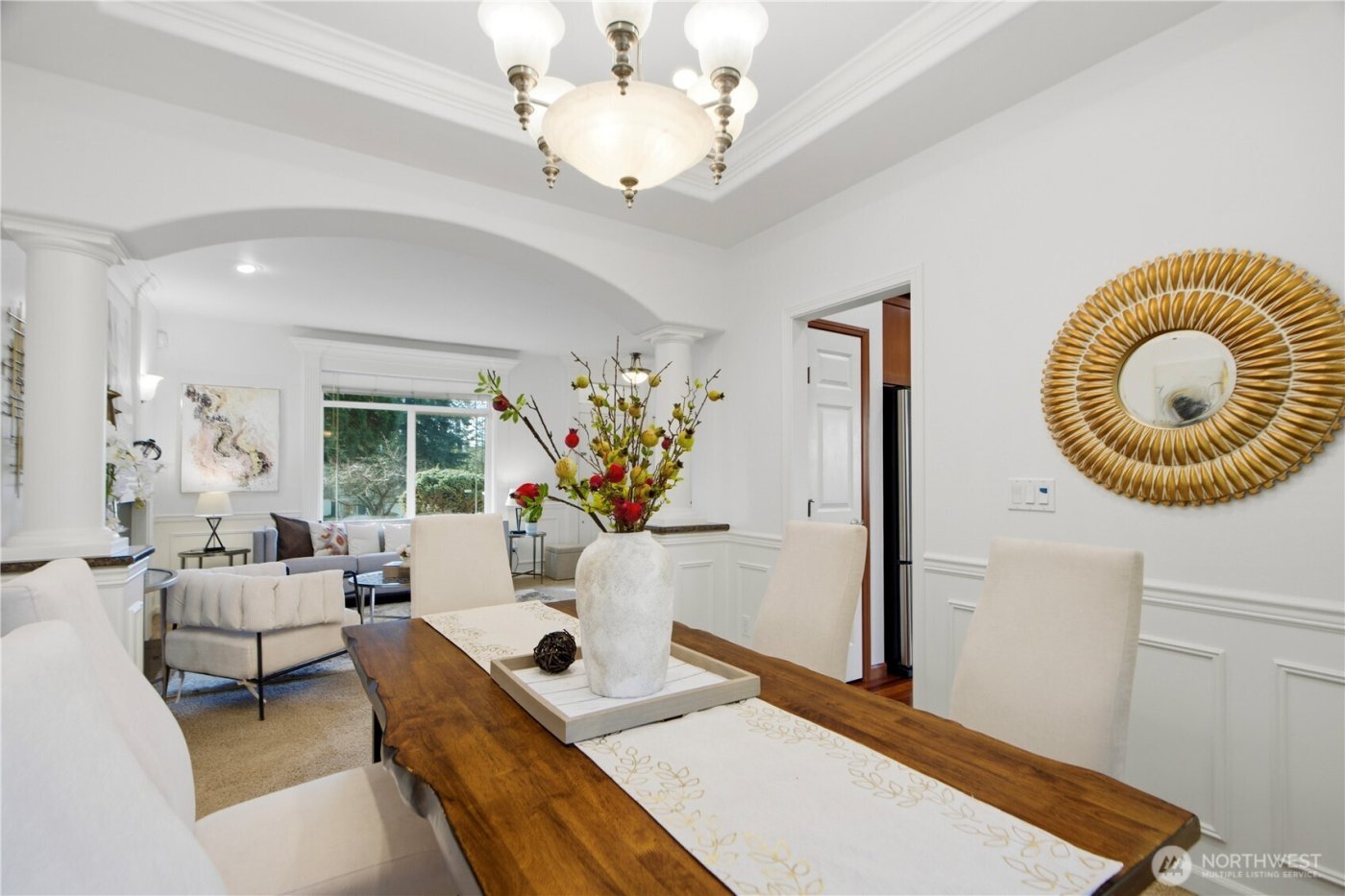 3210 NE 195th Street , Lake Forest Park, WA 98155